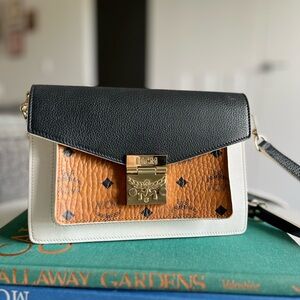 MCM Women's Black and Tan Leather Bag